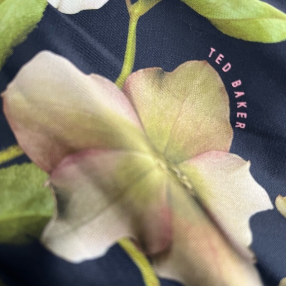 Ted Baker Black Wool Funnel Neck Wrap Coat Sz 5 (LARGE) - Picture 11 of 13